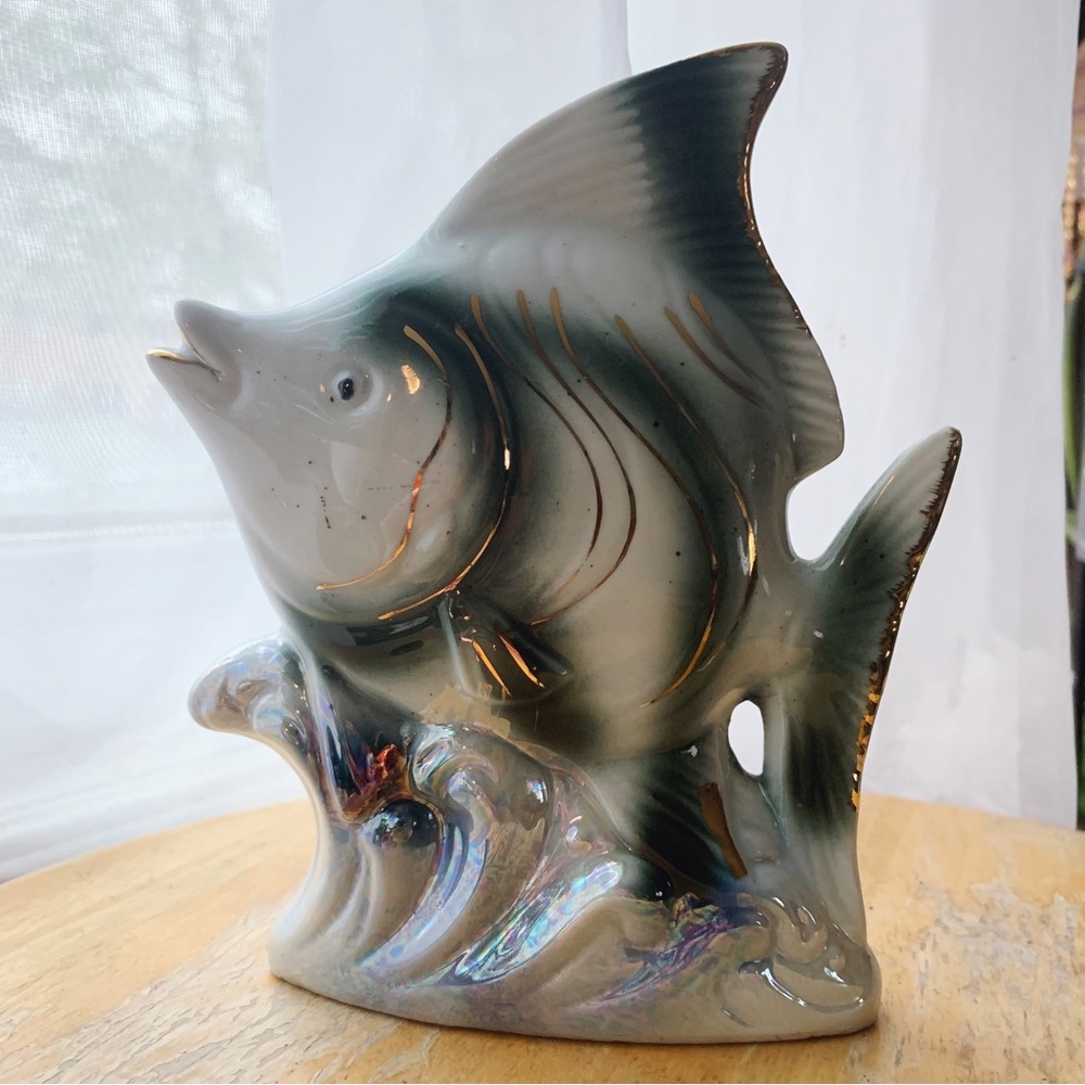 RARE Vintage 1970s porcelain fish.